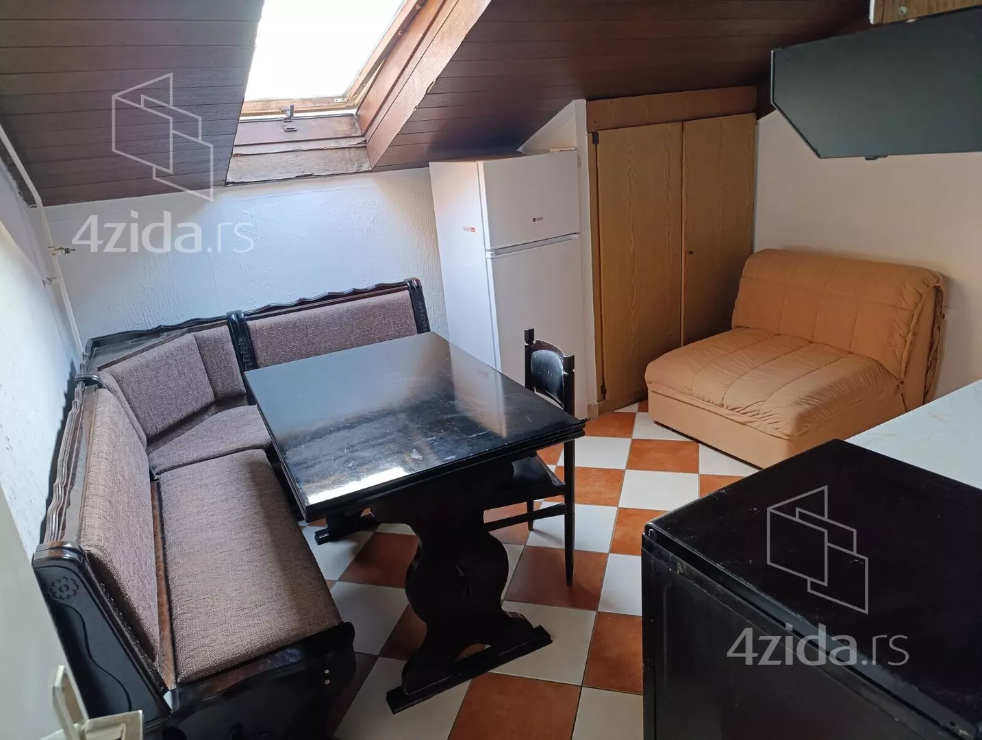 Jednosoban stan | 4zida