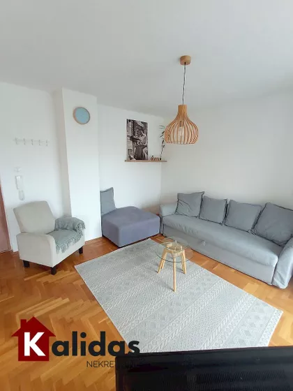 Bulevar Oslobođenja | 4zida.rs