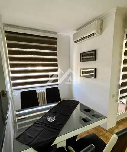 Radomira Raše Radujkova | 4zida.rs