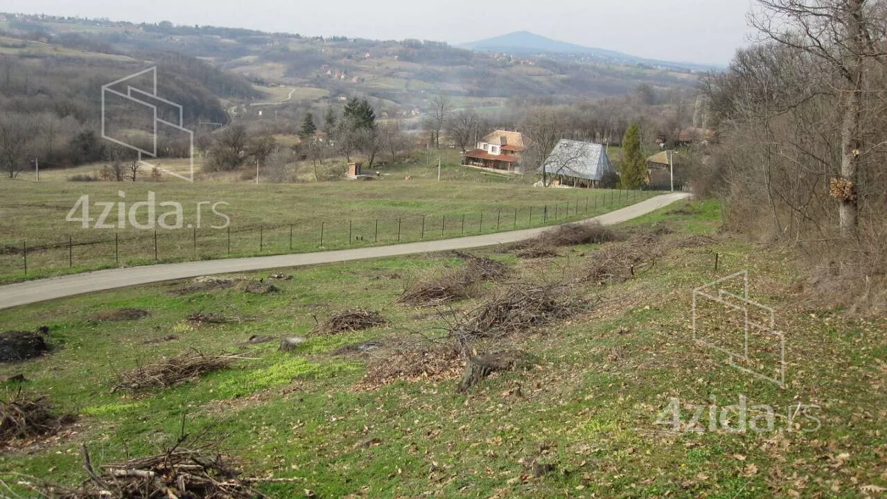 Građevinsko zemljište | 4zida