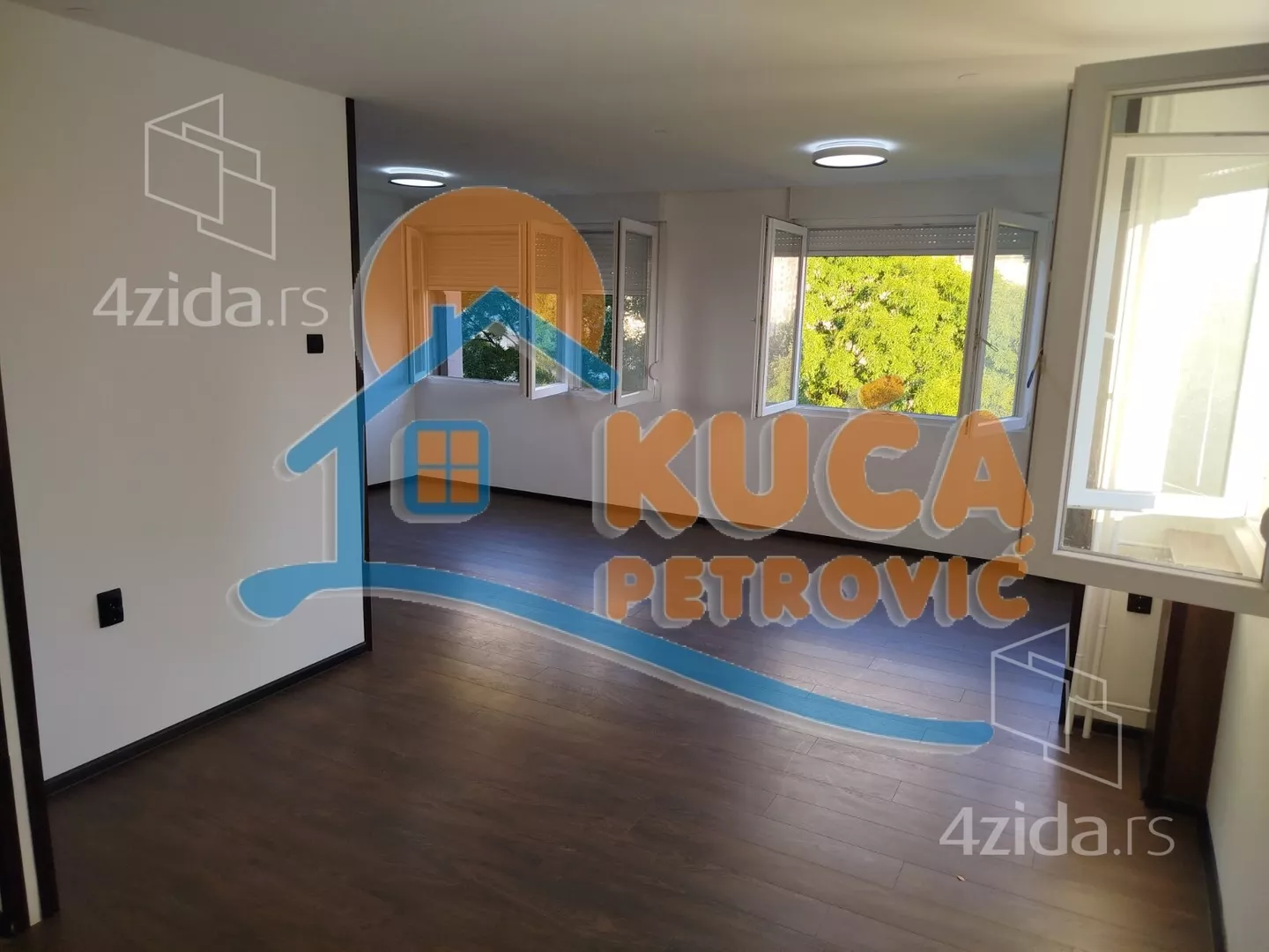 Lokal | 4zida
