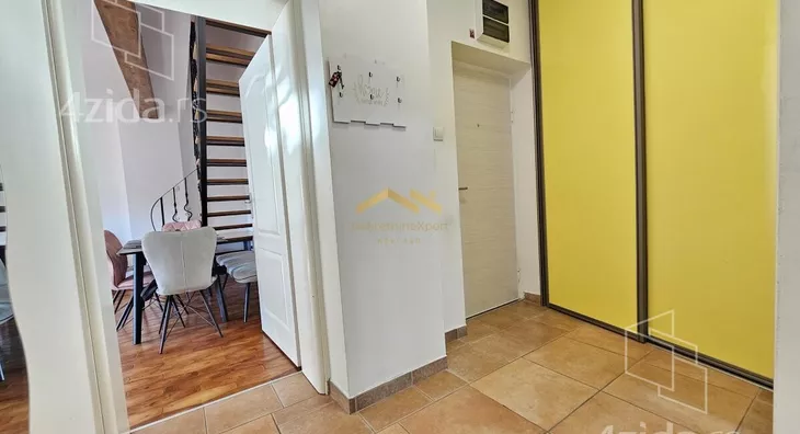 Petosoban stan | 4zida