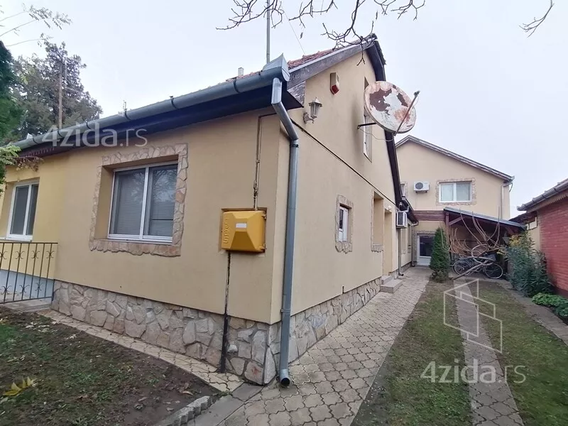 Kuća | 4zida