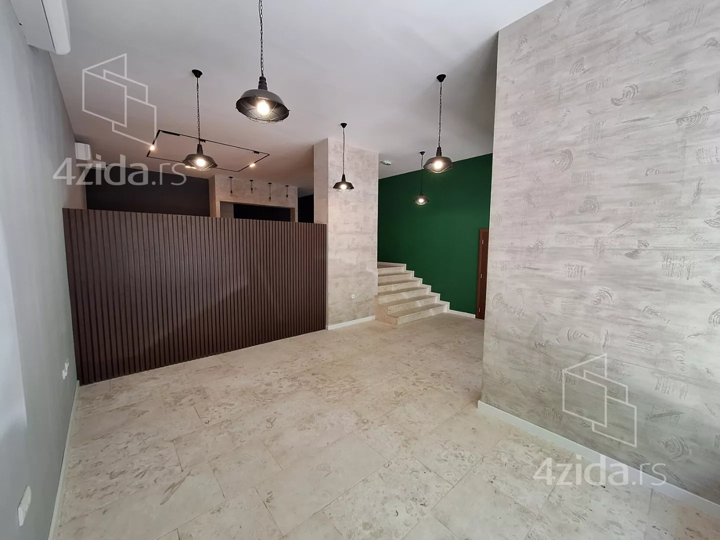 Lokal | 4zida