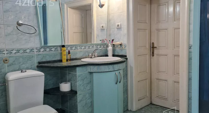 Šestosoban stan | 4zida