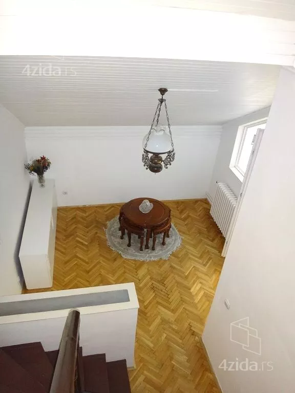 4-etažna kuća | 4zida