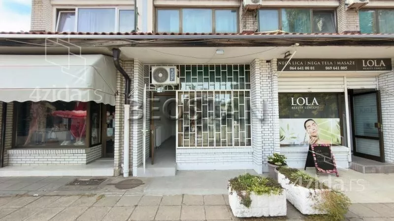Lokal | 4zida