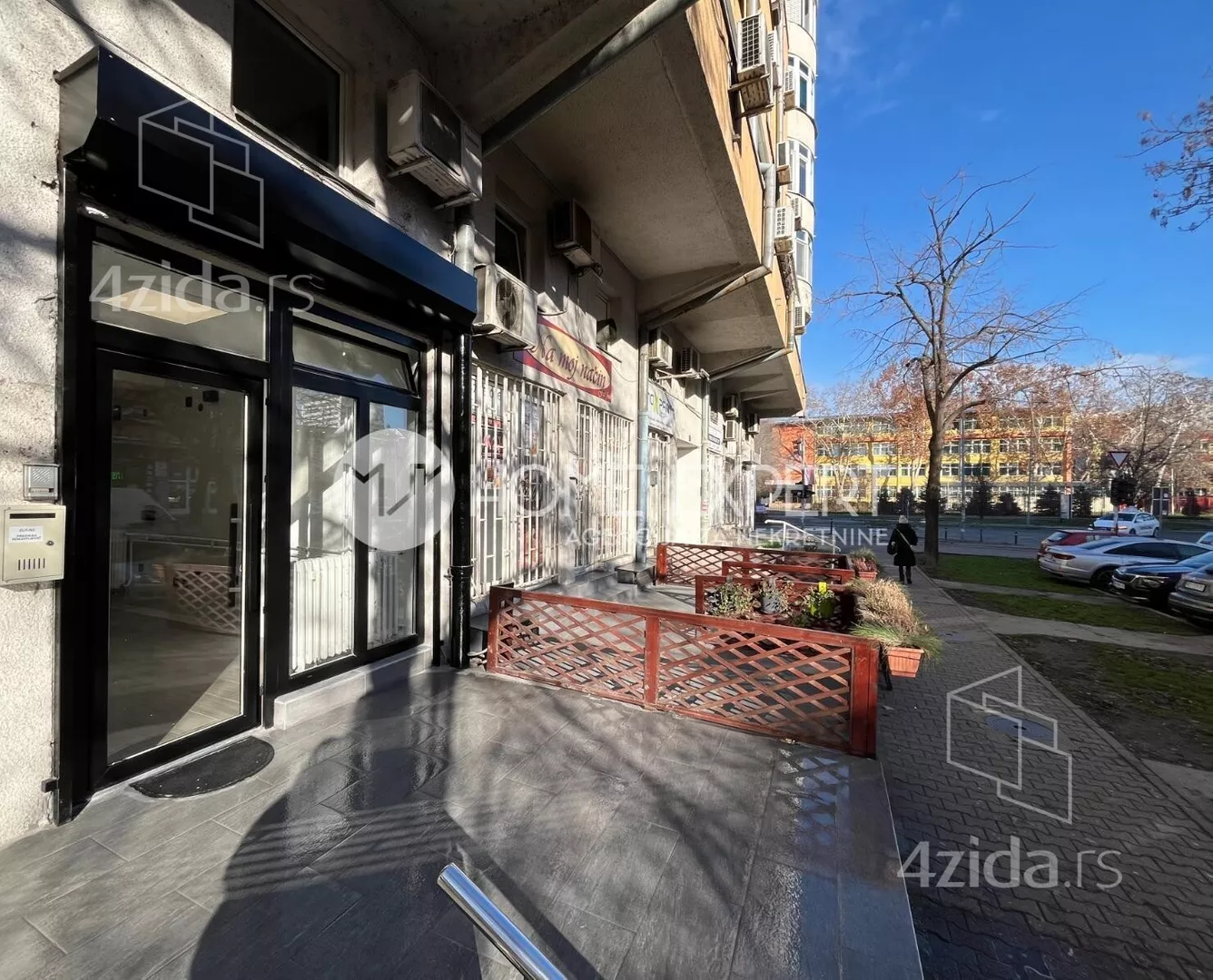 Poslovni prostor | 4zida