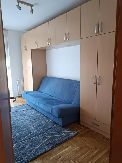 Hadži Ruvimova | 4zida.rs