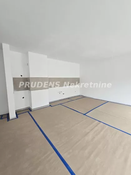 Karpoševa | 4zida.rs