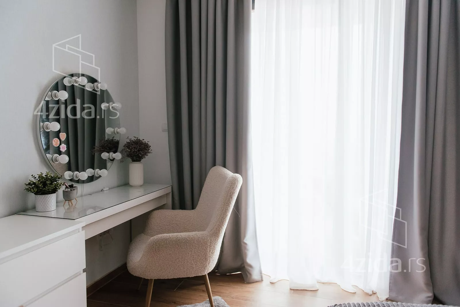 Dvoiposoban stan | 4zida