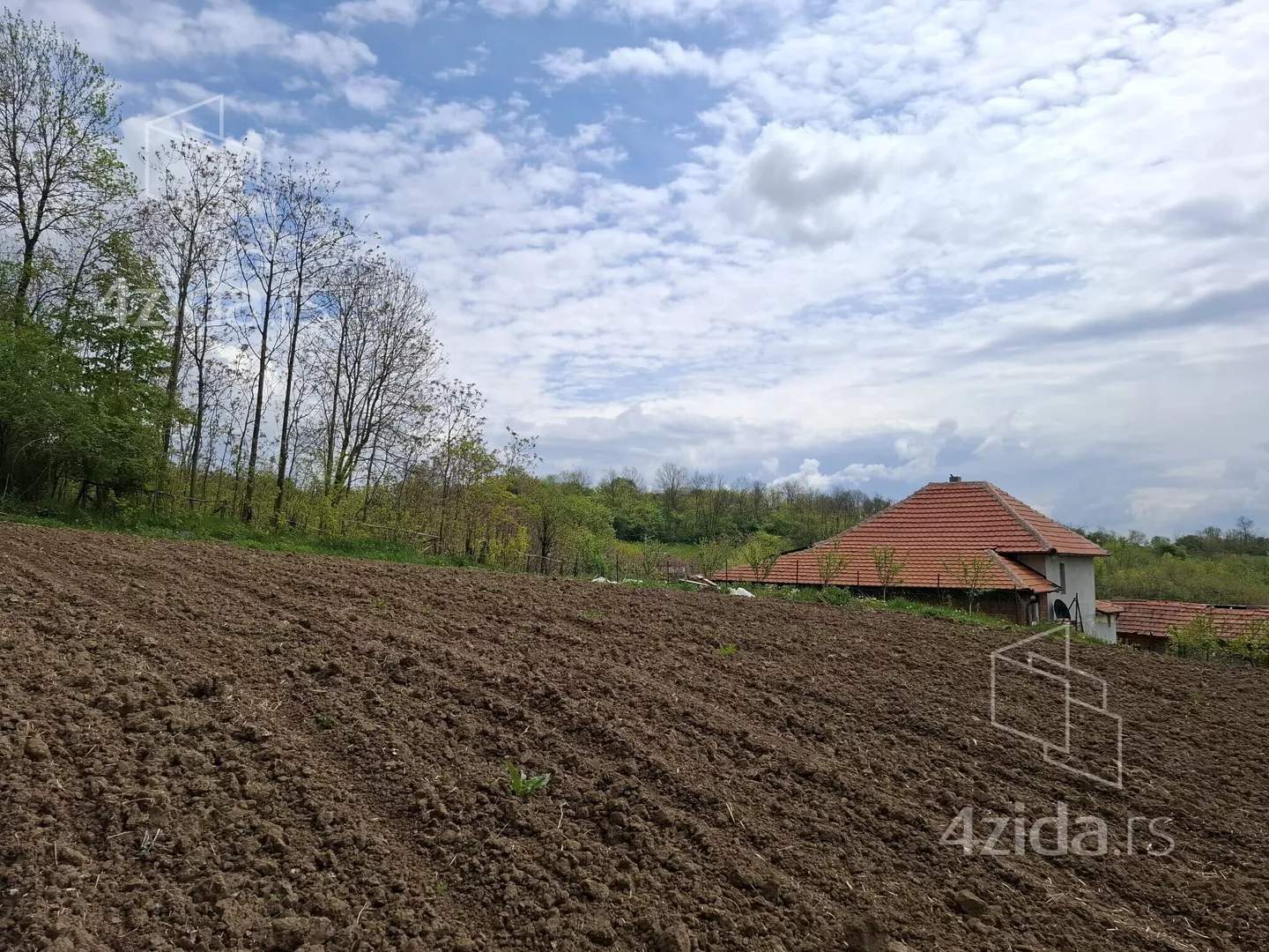 Građevinsko zemljište | 4zida