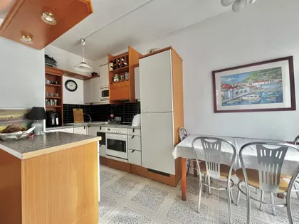 Vele Nigrinove | 4zida.rs