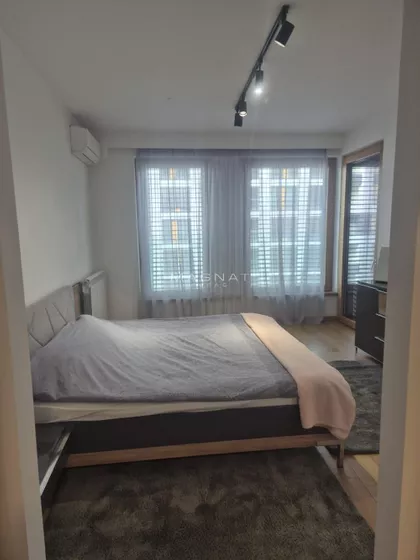 Tadije Sondermajera | 4zida.rs