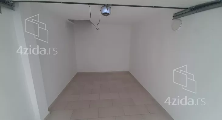 Garaža/Parking | 4zida