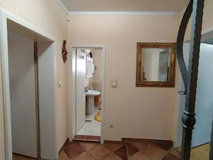 Makova Sedmica | 4zida.rs