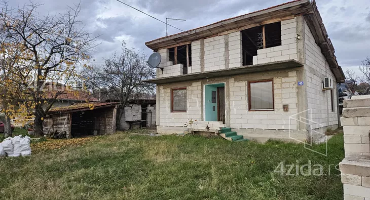 2-etažna kuća | 4zida