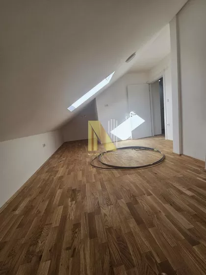 Podbara | 4zida.rs