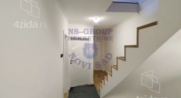 4-etažna kuća | 4zida