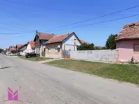 Plac | 4zida