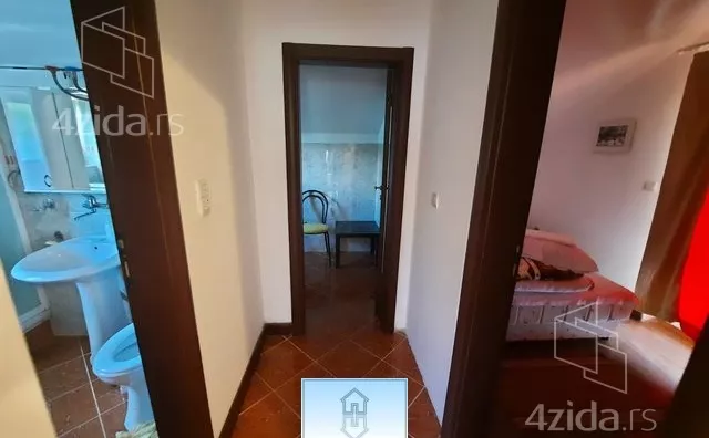 Ugostiteljski objekat | 4zida