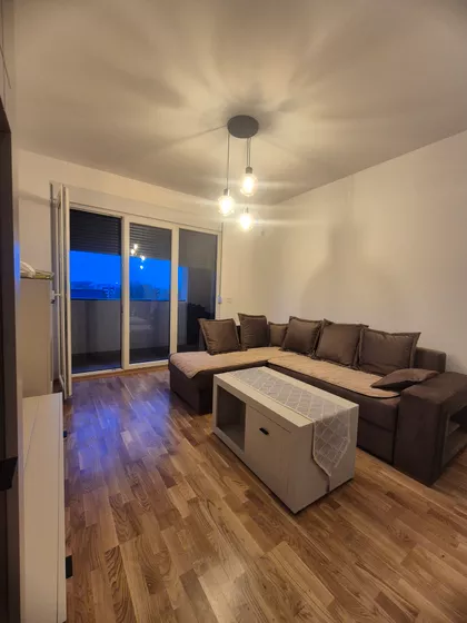 Oslobođenja | 4zida.rs