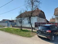 Gradske lokacije, Titel | 4zida.rs