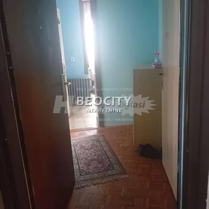 Karađorđeva | 4zida.rs