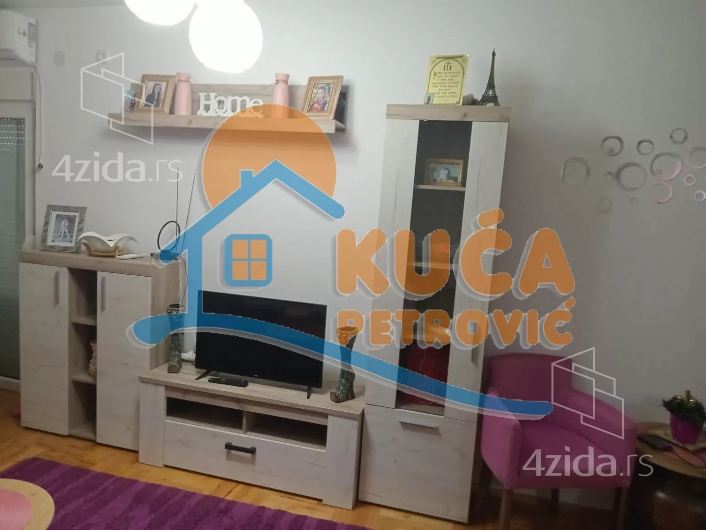 Jednoiposoban stan | 4zida