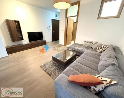 Krunski Venac | 4zida.rs