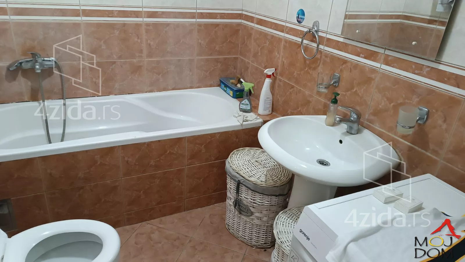 Dvoiposoban stan | 4zida