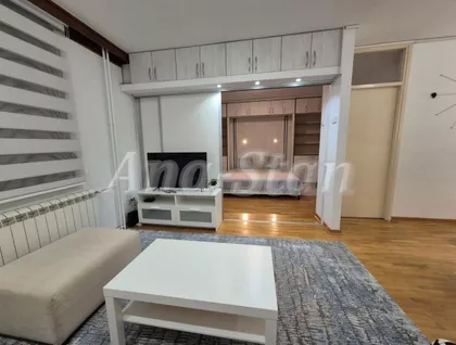 Resavska | 4zida.rs