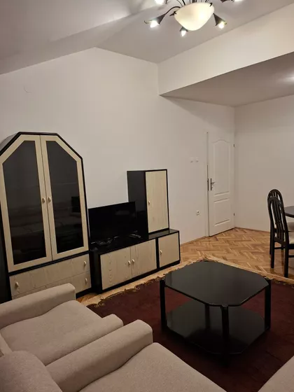 Mirka Bogovića | 4zida.rs