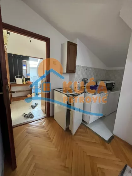 Vojvode Mišića | 4zida.rs