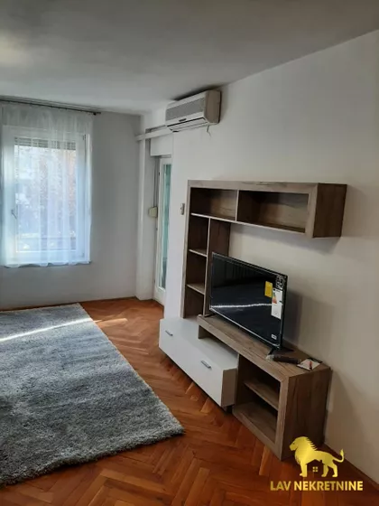 BULEVAR OSLOBOĐENJA | 4zida.rs