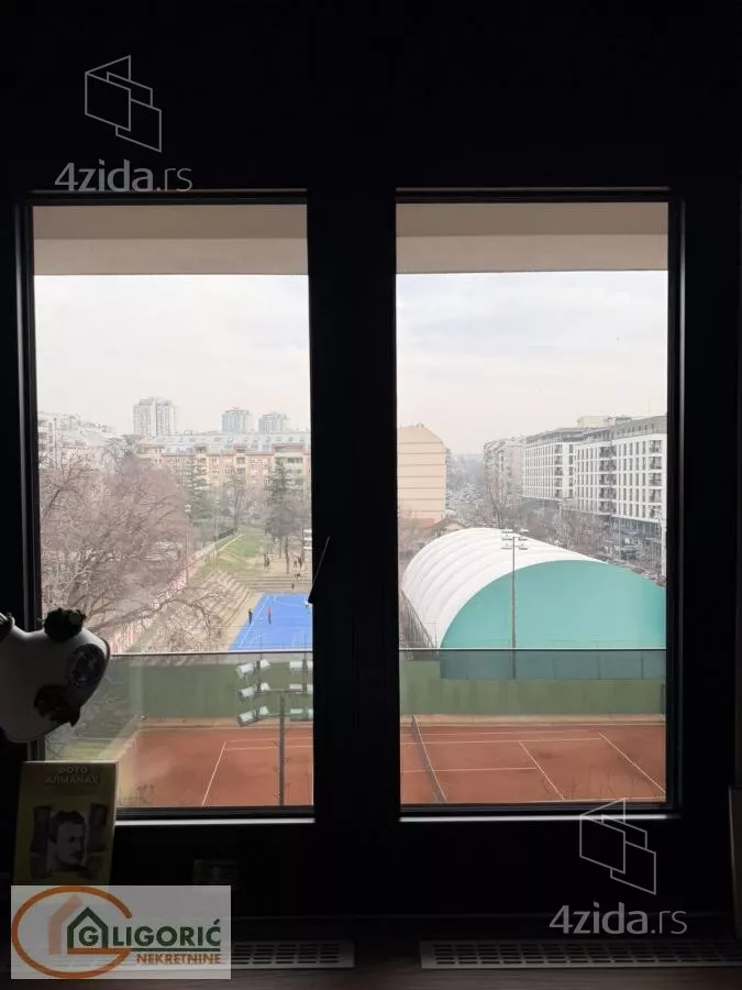 Petosoban stan | 4zida