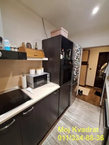 Vere Dimitrijević | 4zida.rs