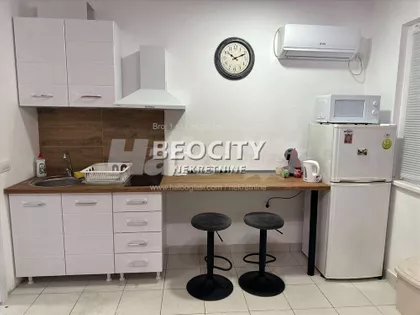 Rastka Petrovića | 4zida.rs