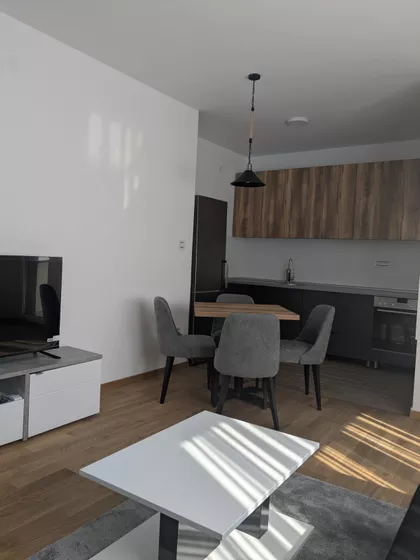 Laze Lazarevića 37a | 4zida.rs
