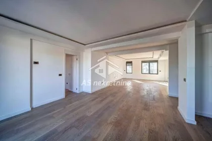 Južni Bulevar | 4zida.rs