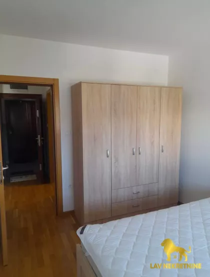 TRG SAVE VUKOSAVLJEVA | 4zida.rs