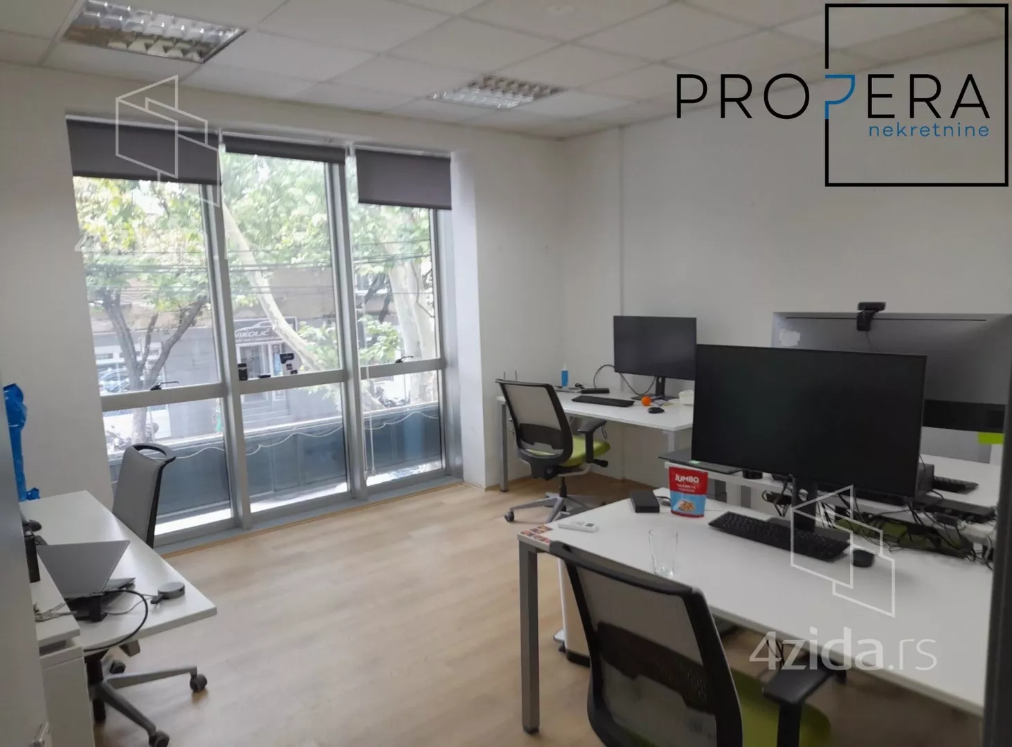Poslovni prostor | 4zida