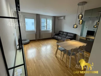 DESANKE MAKSIMOVIĆ | 4zida.rs