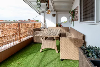 Ivana Milutinovića | 4zida.rs