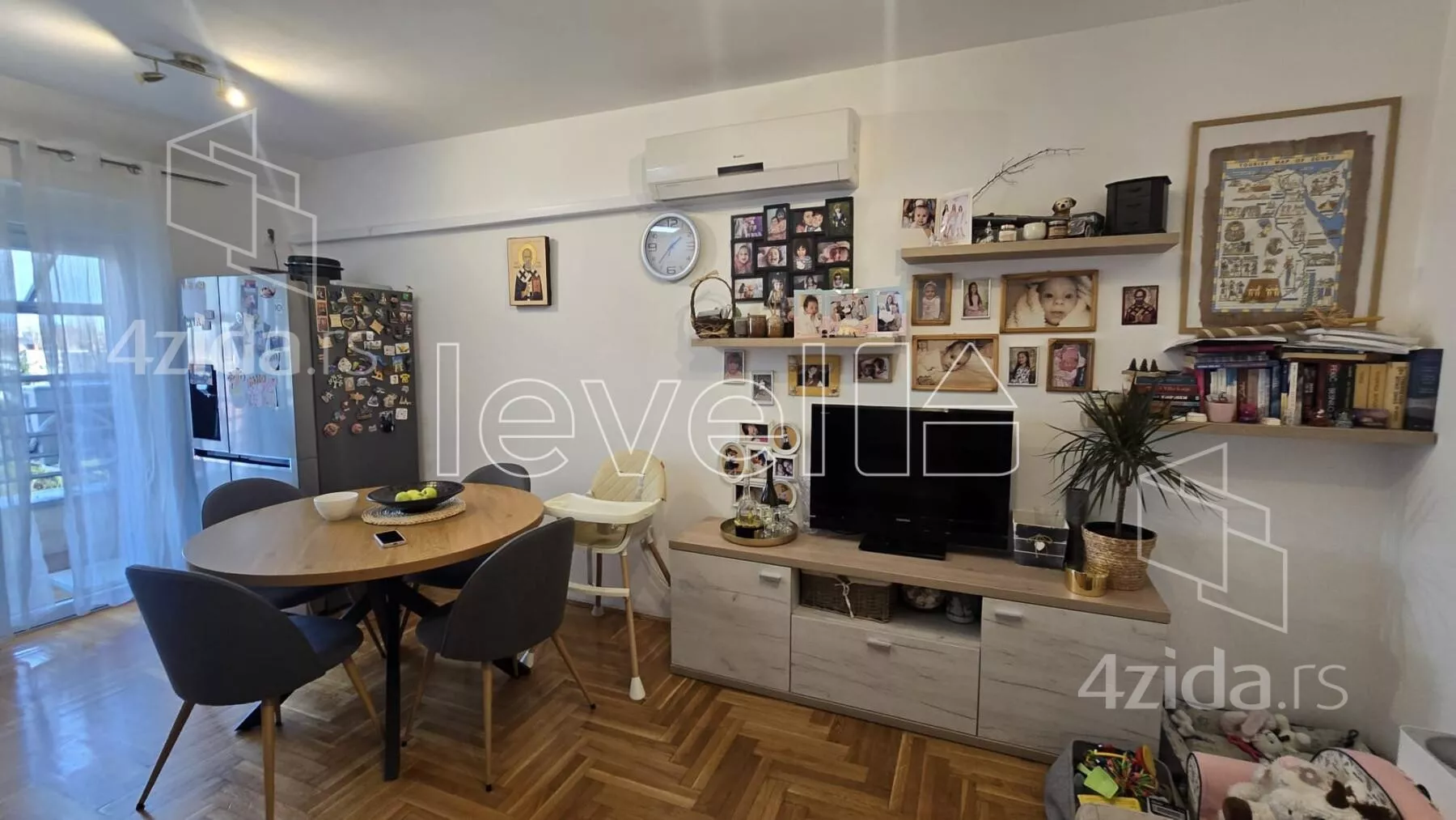 Dvoiposoban stan | 4zida