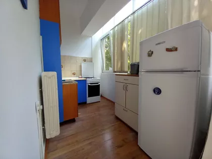 Vladimira Vujovića 2 | 4zida.rs