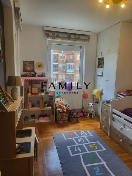 Hadži Ruvimova | 4zida.rs