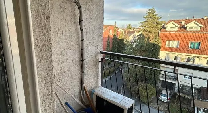 Četvoroiposoban stan | 4zida