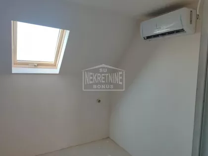 Mali Bajmok | 4zida.rs