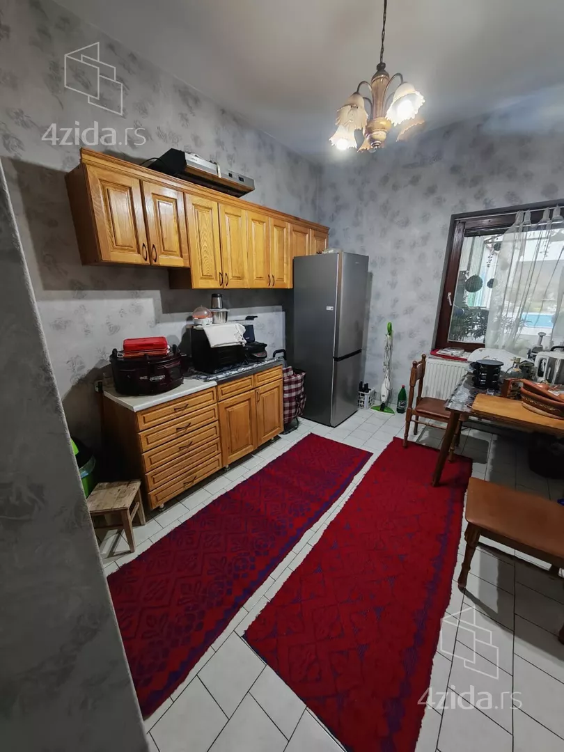 3-etažna kuća | 4zida